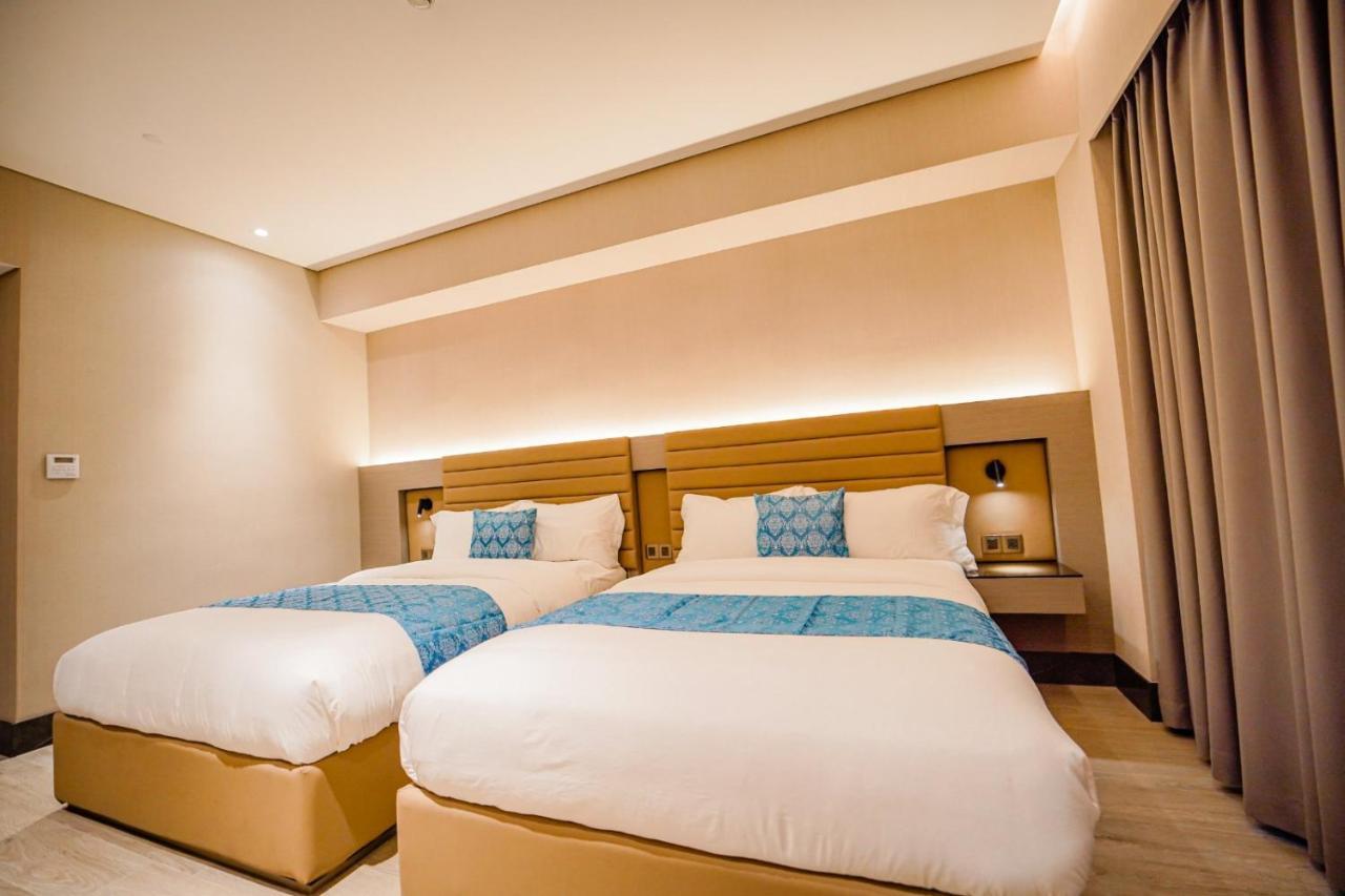 Bayprime Hotel Paranaque City Ngoại thất bức ảnh