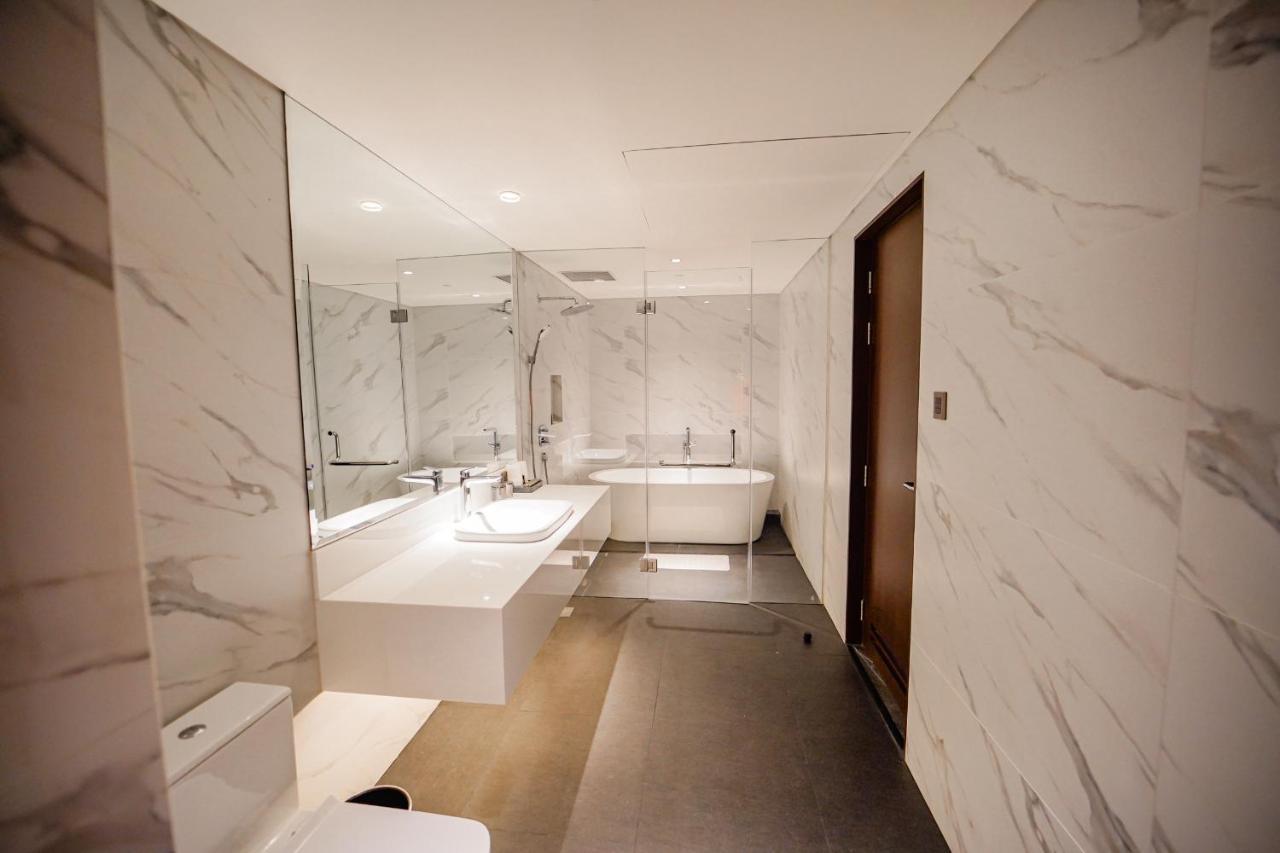 Bayprime Hotel Paranaque City Ngoại thất bức ảnh