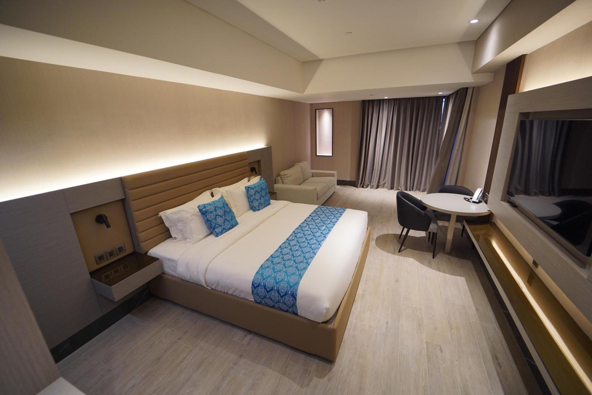 Bayprime Hotel Paranaque City Ngoại thất bức ảnh